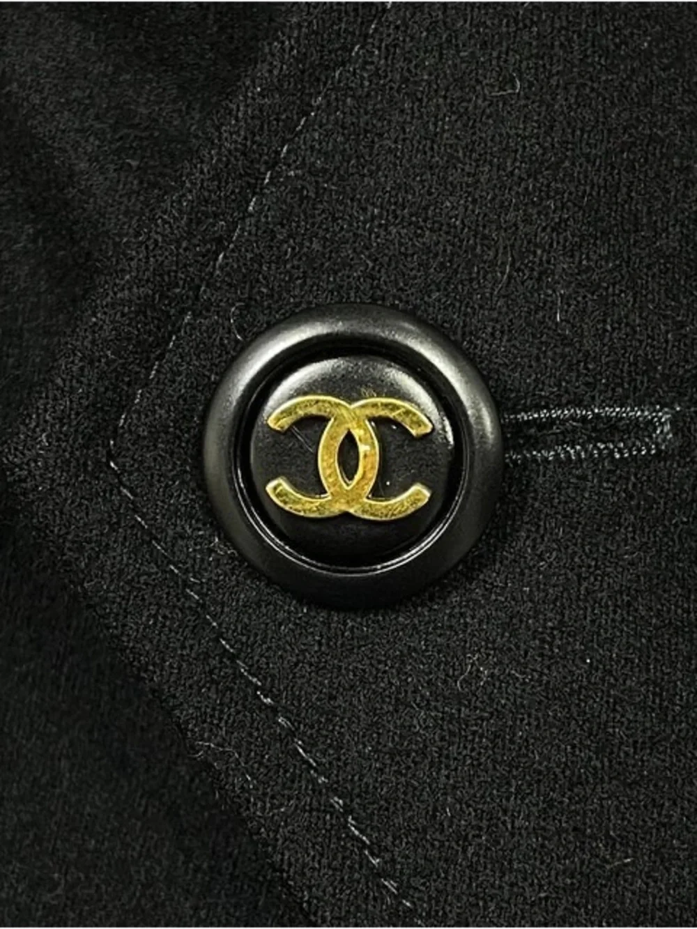 Authentic CHANEL VINTAGE 1994 black wool skirt size 38